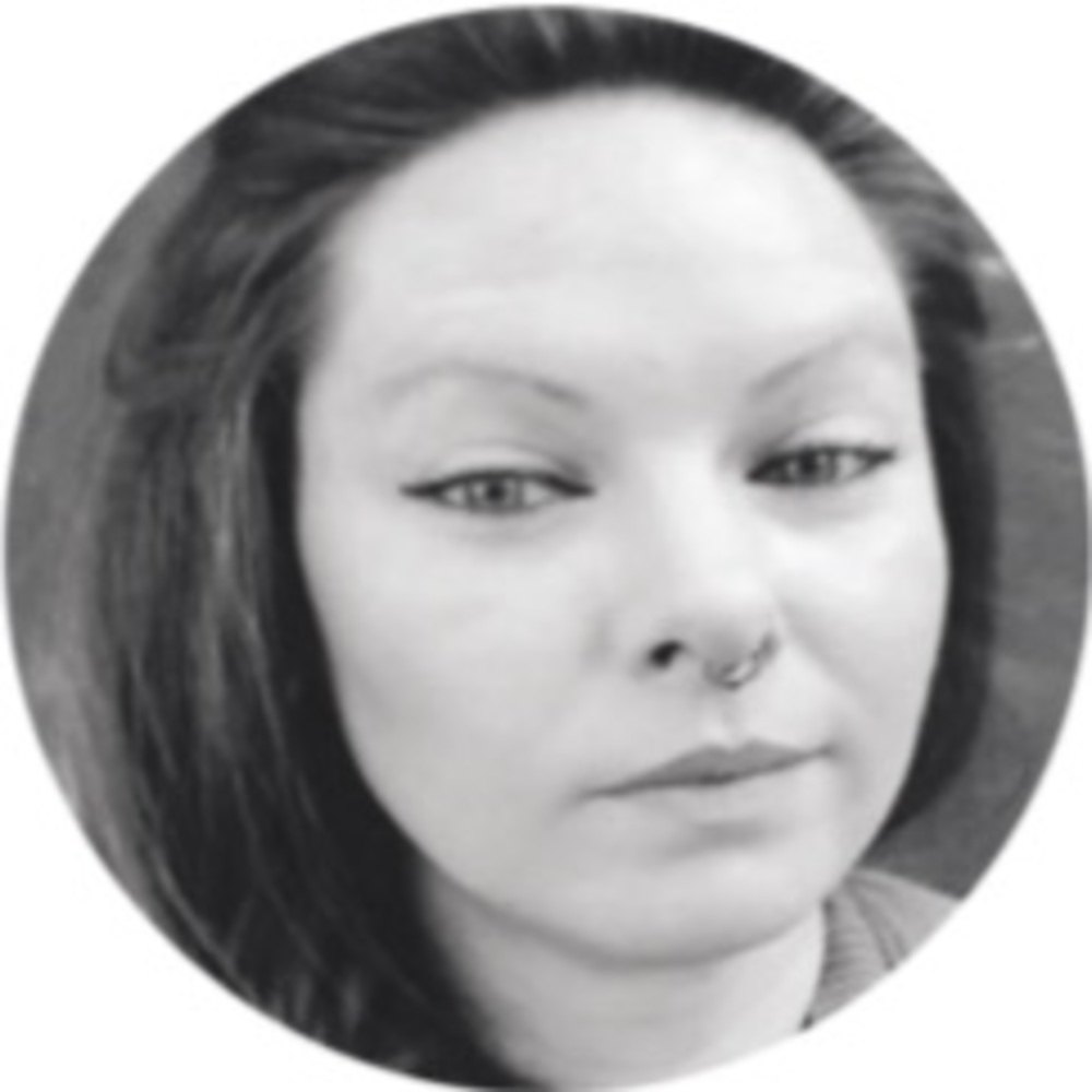 Meet your Posher, Desiree'